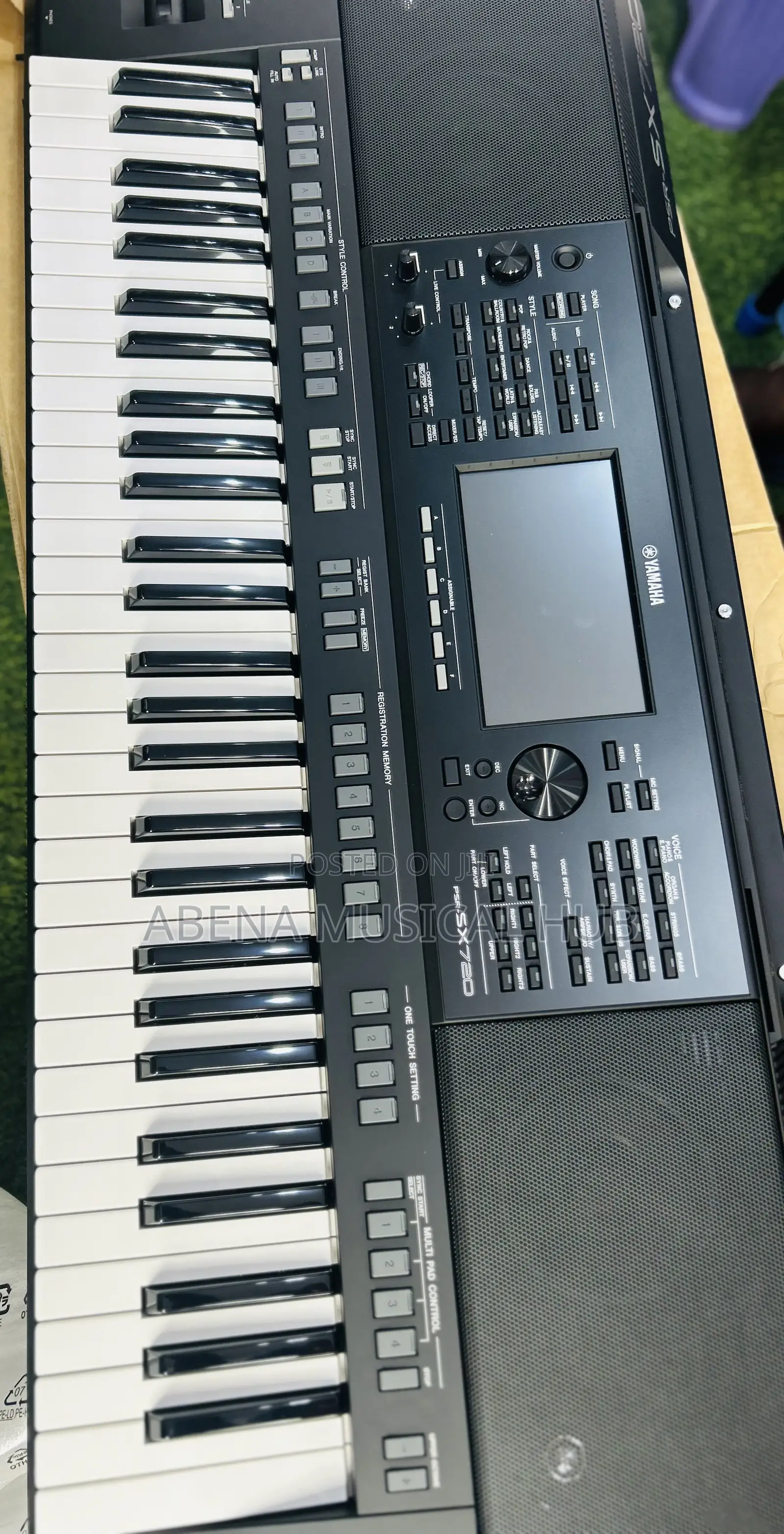Yamaha PSR-Sx 720