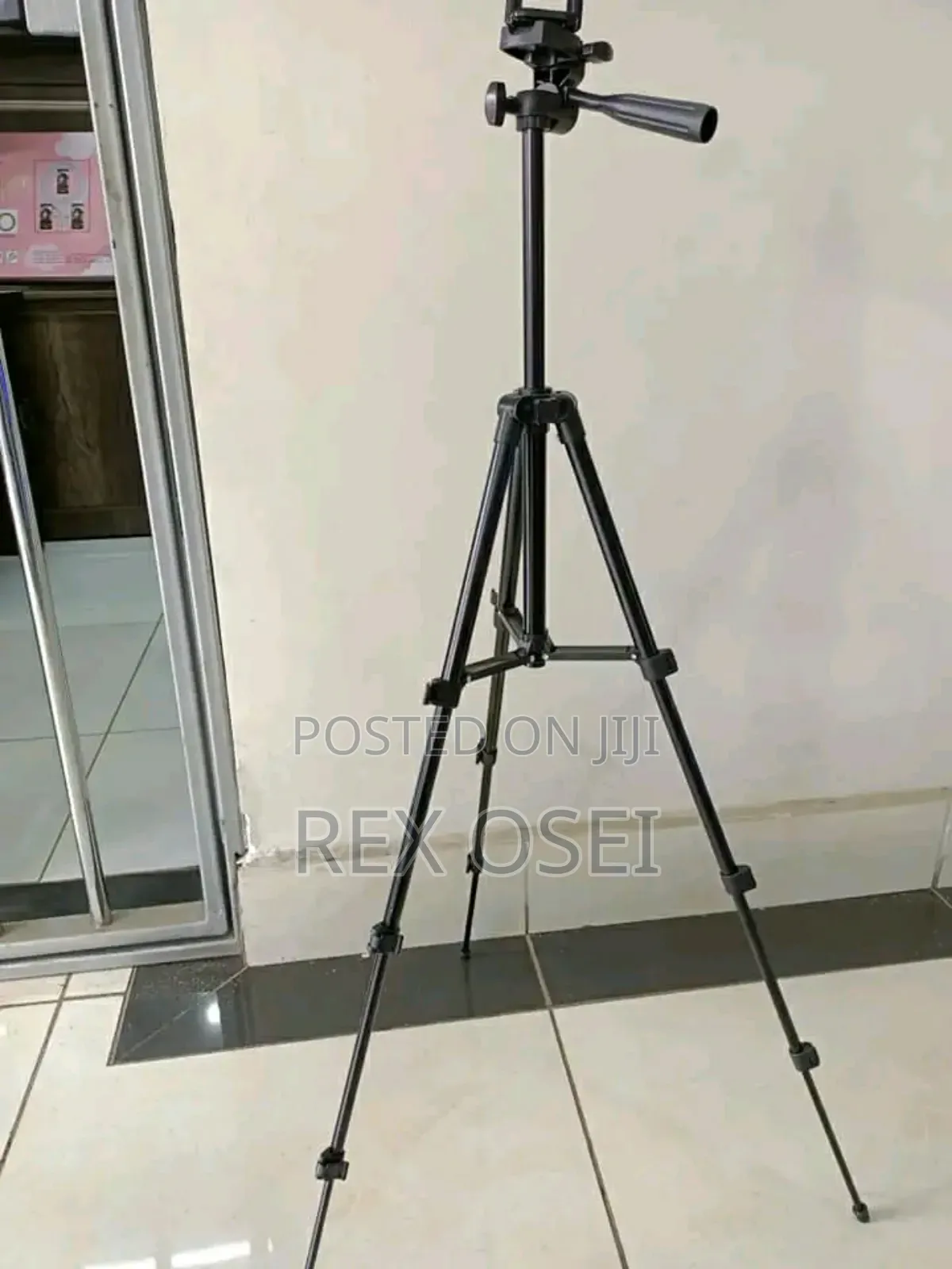 Tripod for Phones