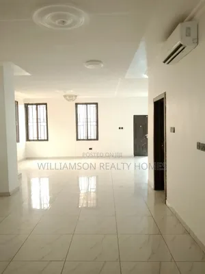 4bdrm Duplex in Community 20 Estate, Spintex for rent