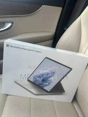 New Microsoft Surface Laptop Studio 2 16GB Intel Core i7 SSD 512GB