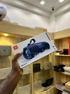 JBL Charge 6