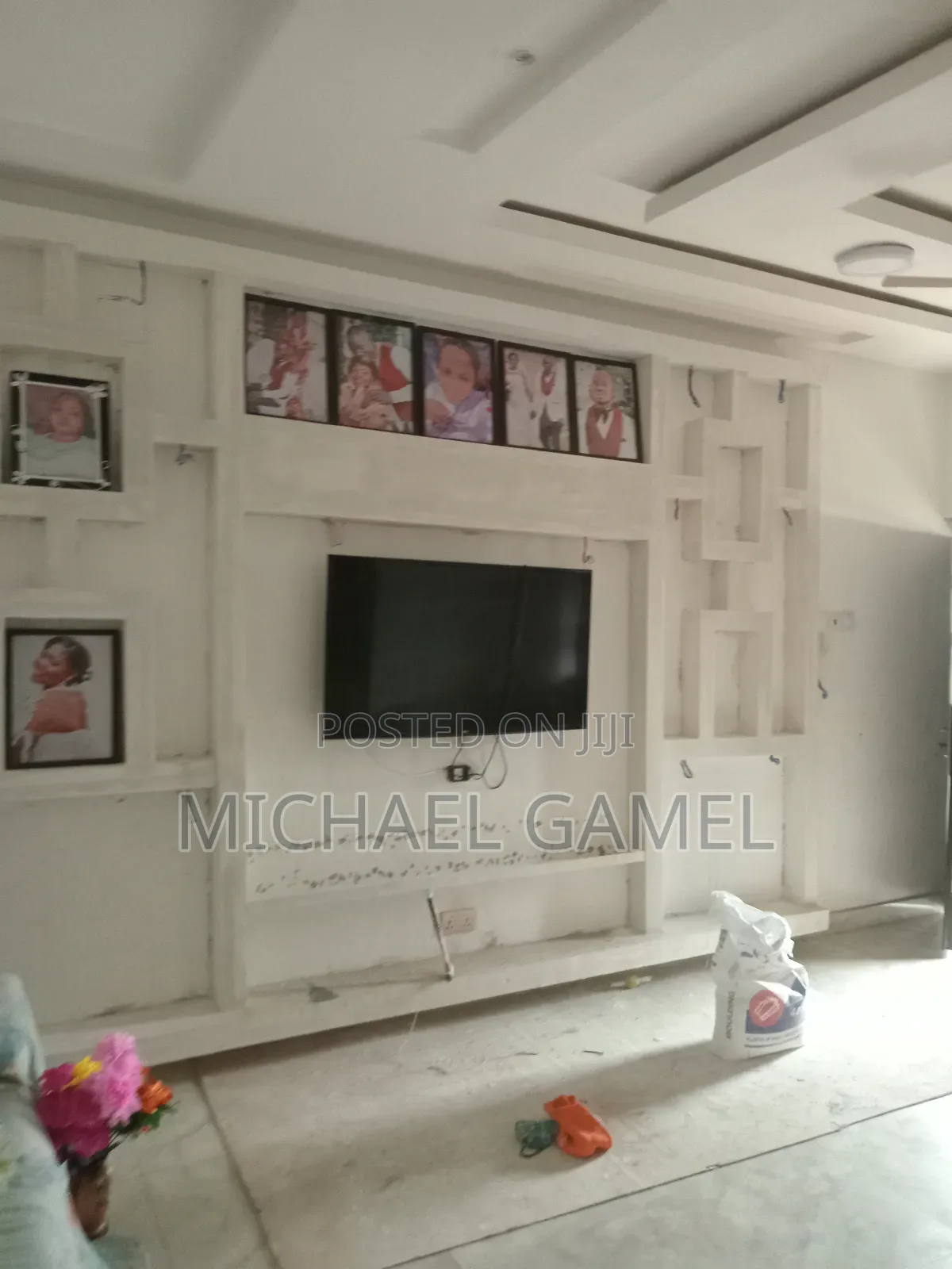 P.O.P Celling and Skimming