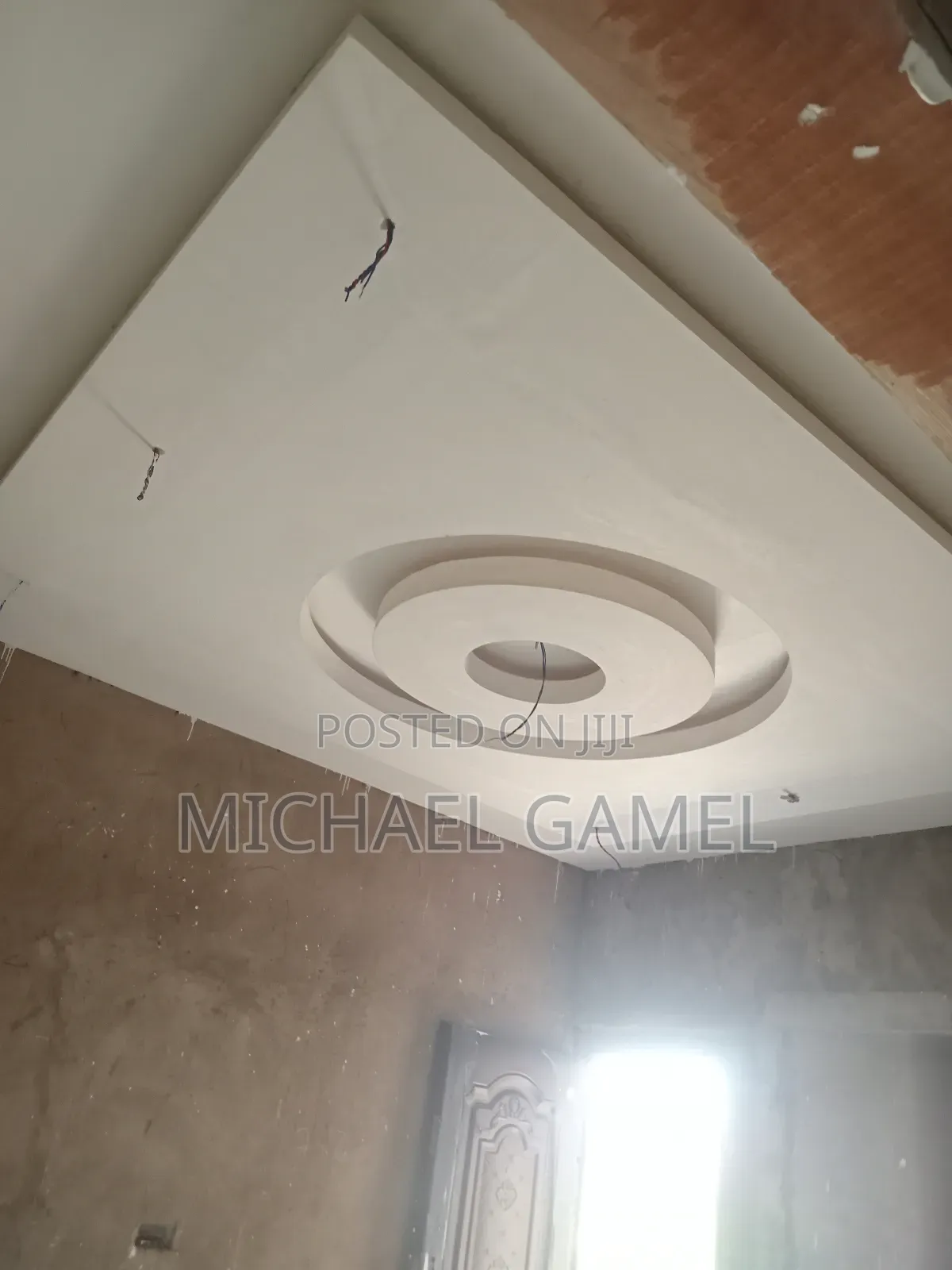 P.O.P Celling and Skimming