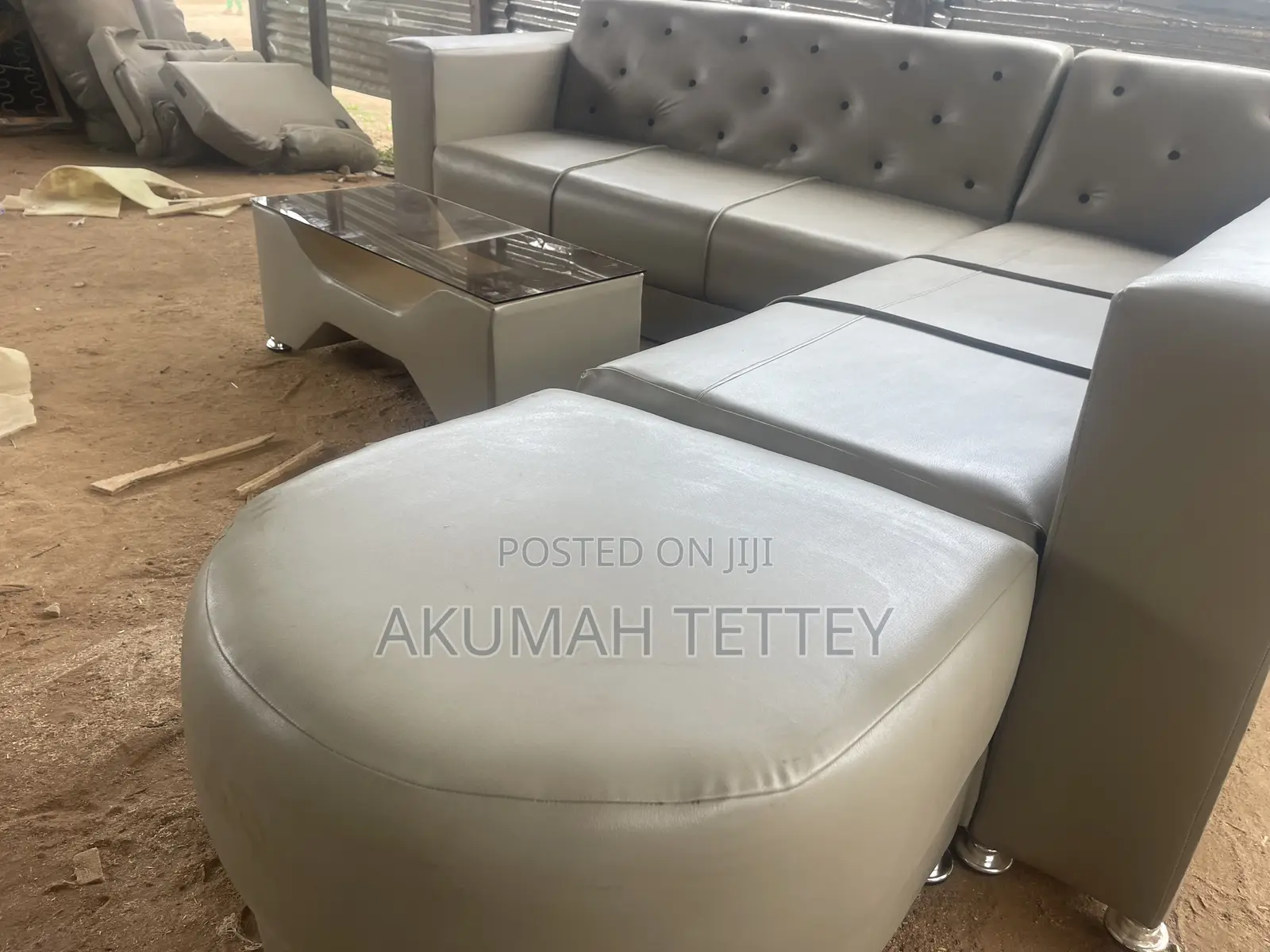 Italian Leather Chair =7 Seater: 4in One L Shape (Family)