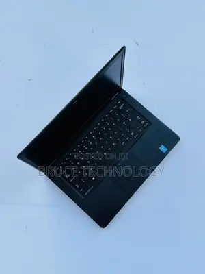 Photo - Laptop Dell Latitude 5450 8GB Intel Core i7 HDD 1T