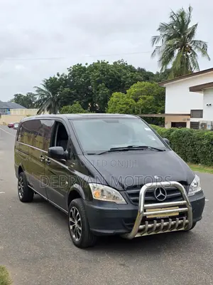 Mercedes-Benz Vito 2010 Black