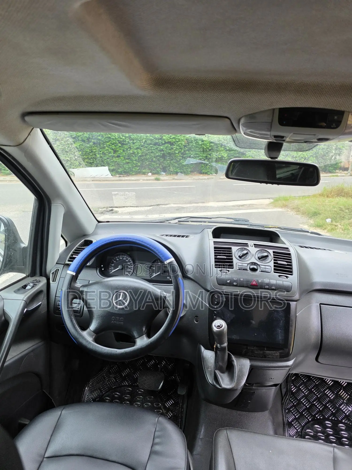 Mercedes-Benz Vito 2010 Black