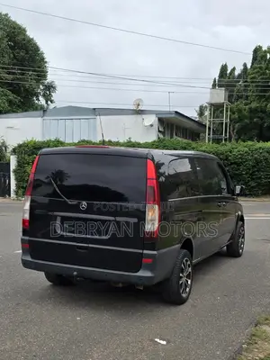 Mercedes-Benz Vito 2010 Black