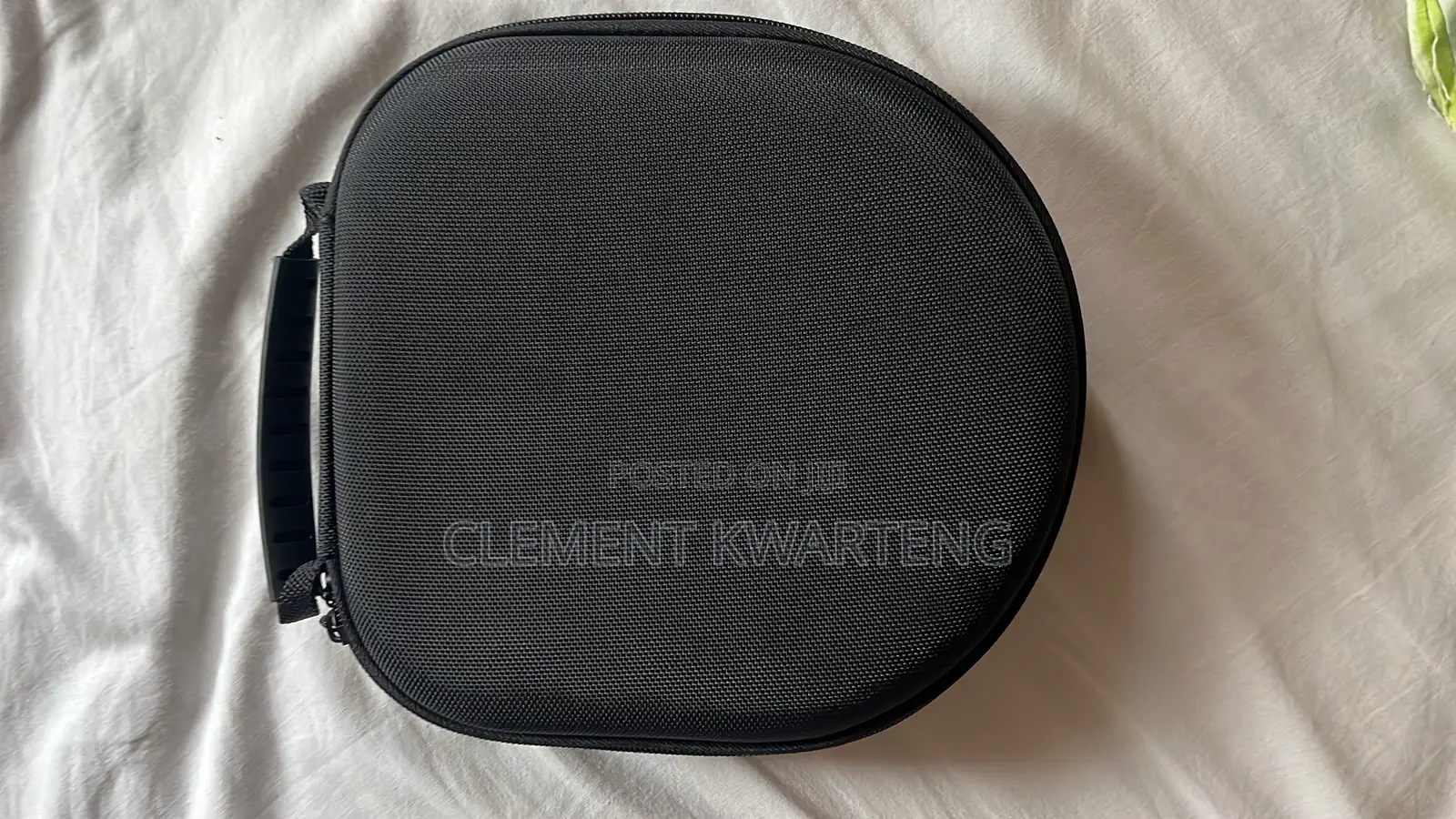 Headphones Case