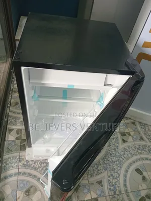 Westpool Stunning Chilling Ability 72l Single Door Fridge