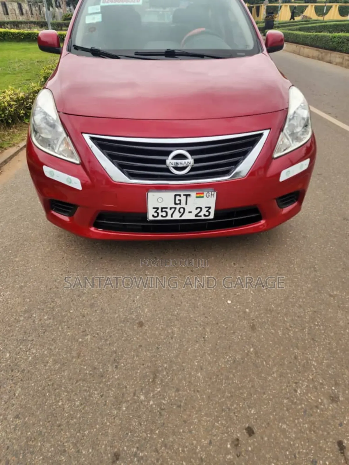 Nissan Versa 1.6 SV 2016 Red