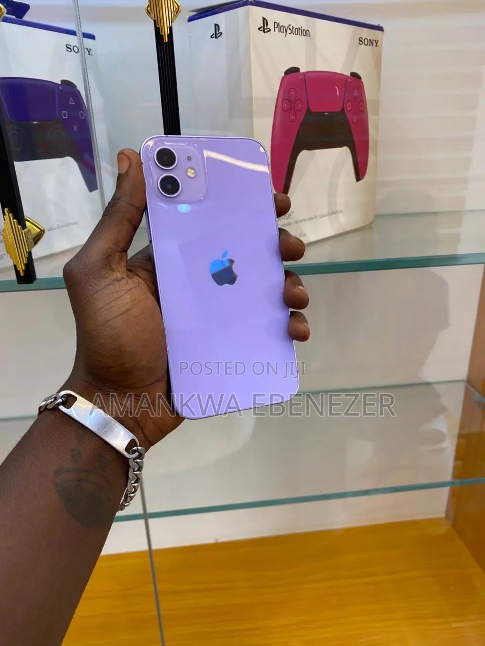 New Apple iPhone 12 64 GB Purple