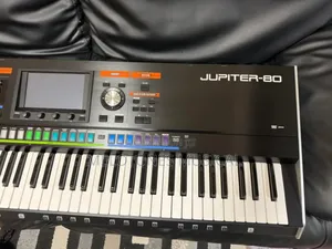 Roland Jupiter-80 76-Key Synthesizer Keyboard