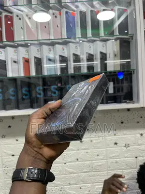 New Apple iPhone 12 Pro Max 128 GB Gold