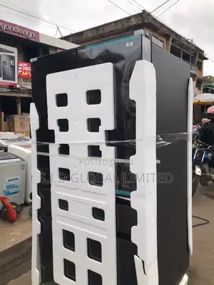 Photo - Twin Cooling Plus Samsung Bespoke Refrigerator