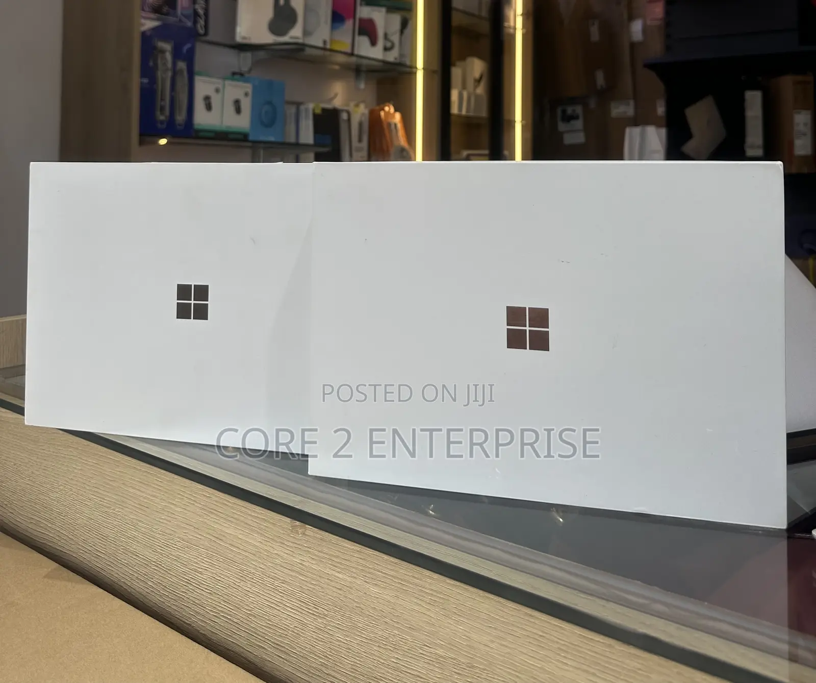 New Microsoft Surface Pro 16GB Qualcomm Snapdragon X Plus SSD 512GB