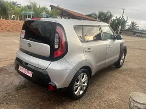 Kia Soul Hatchback 2016 Gray