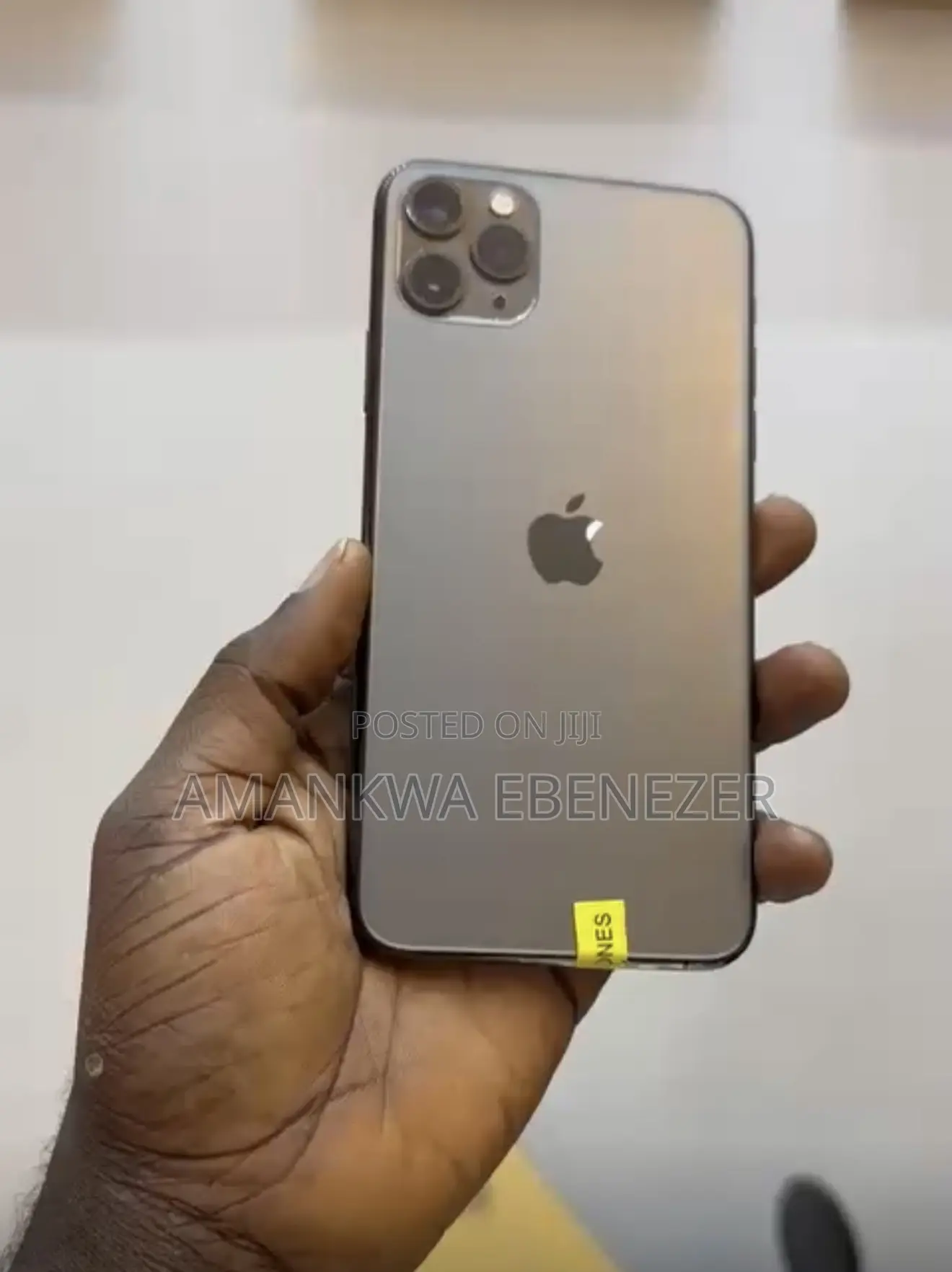 New Apple iPhone 11 Pro Max 64 GB Gray