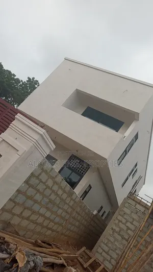 4bdrm Duplex in Otinibi, Danfa for sale