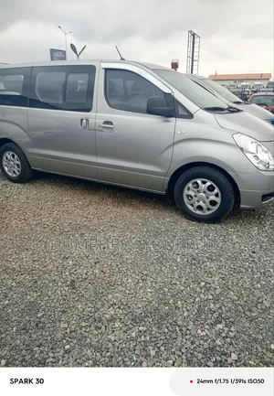 Hyundai H1 2014 Grey
