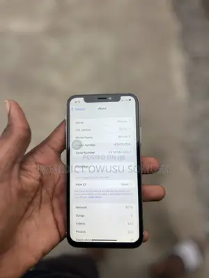 Photo - Apple iPhone X 64 GB Black