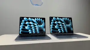 New Laptop Apple MacBook Pro 24GB Apple M4 HDD 512GB