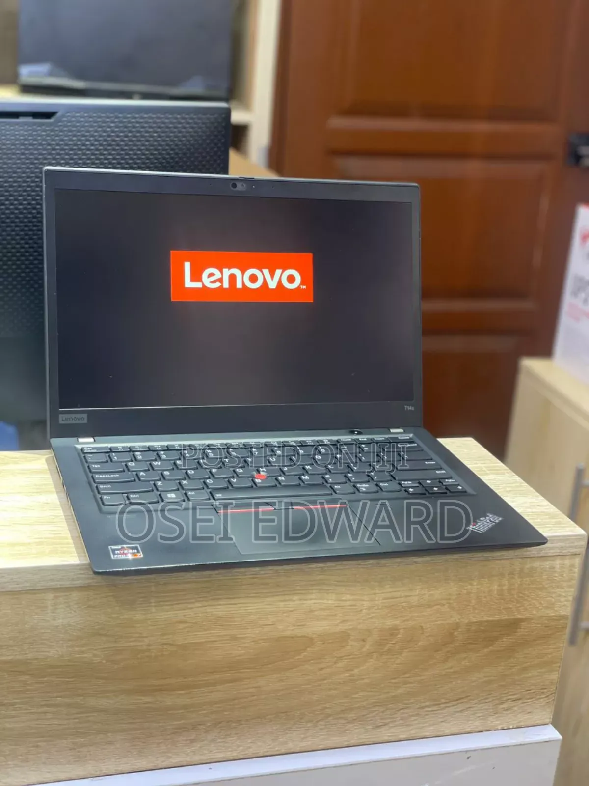 Laptop Lenovo ThinkPad T14 G1 16GB AMD Ryzen 7 HDD+SSD 256GB