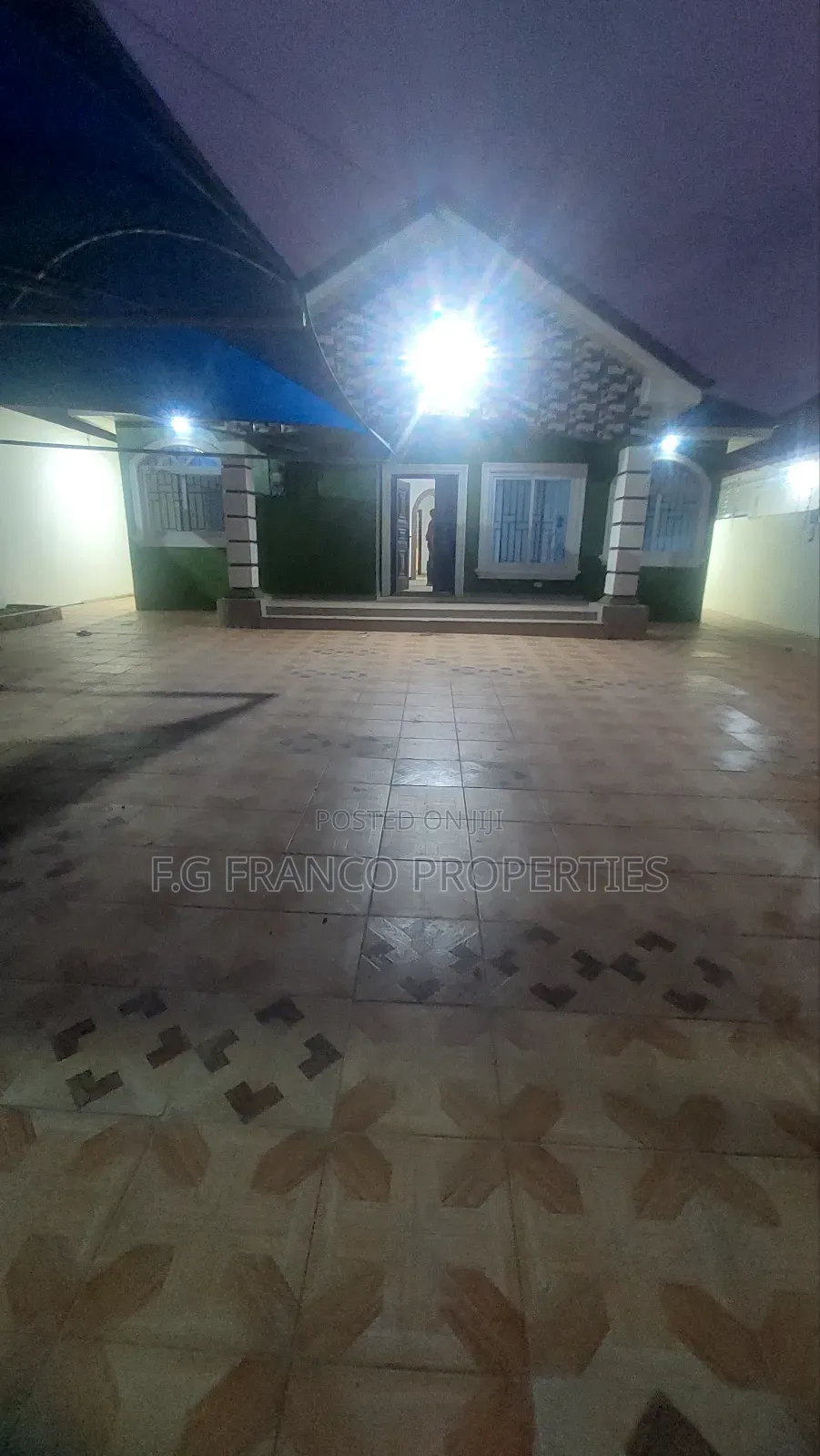 3bdrm House in Kg.Franco Properties, Spintex for rent