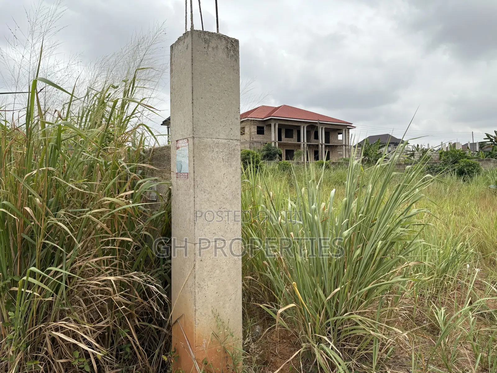One Plot for Sale at Diamond Hills.