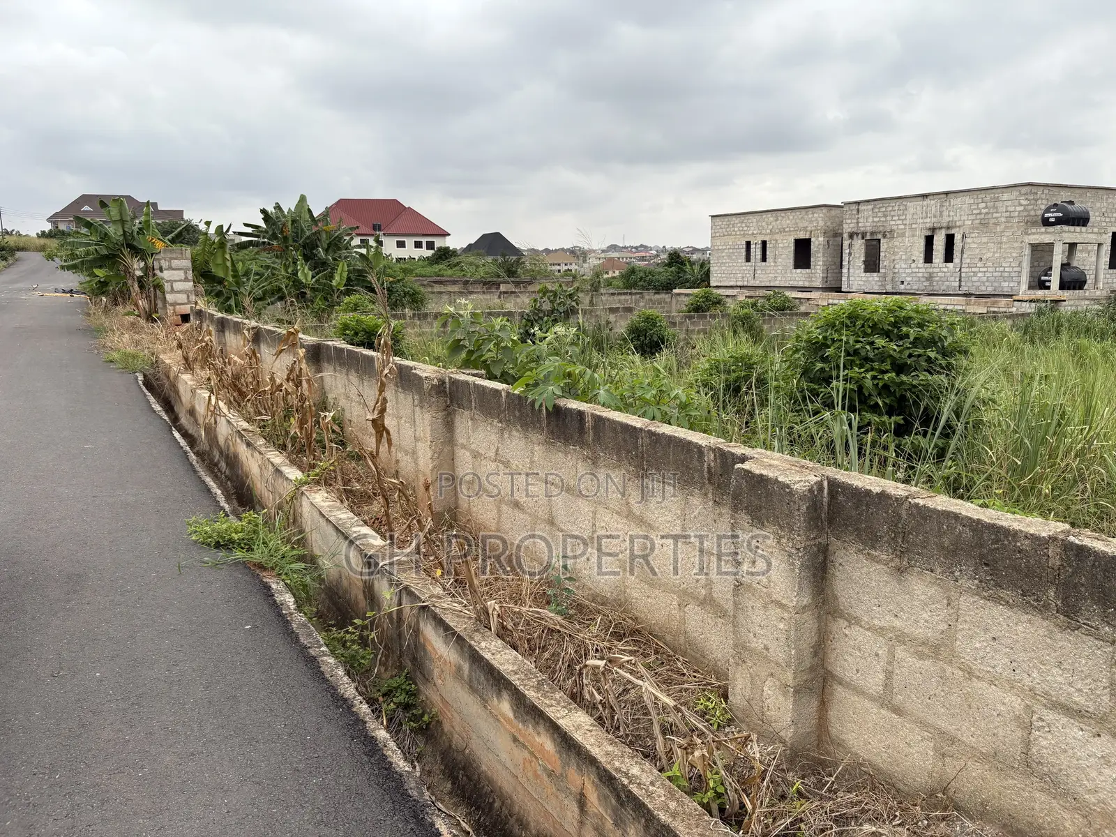 One Plot for Sale at Diamond Hills.