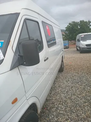 Mercedes-Benz Sprinter 2005 White