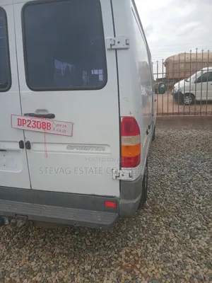 Mercedes-Benz Sprinter 2005 White