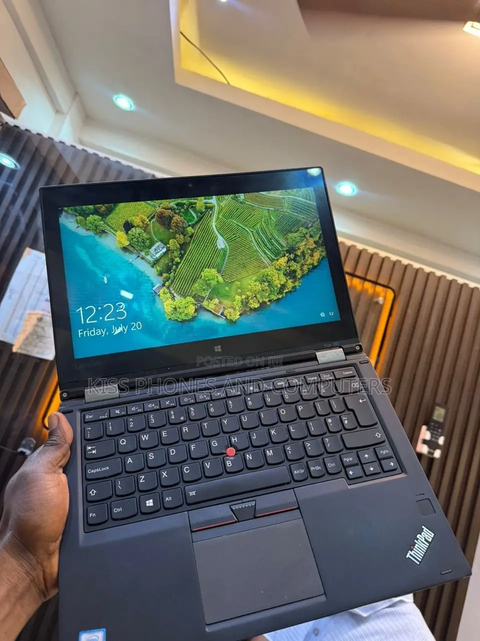 New Laptop Lenovo Yoga 260 8GB Intel Core I5 SSD 256GB