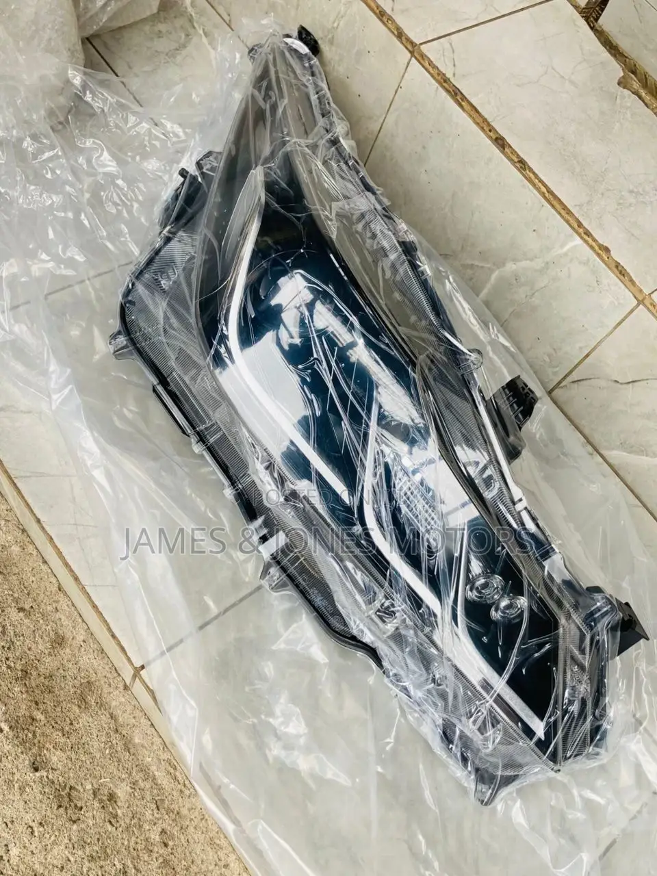 2019 Corolla Speck Headlights
