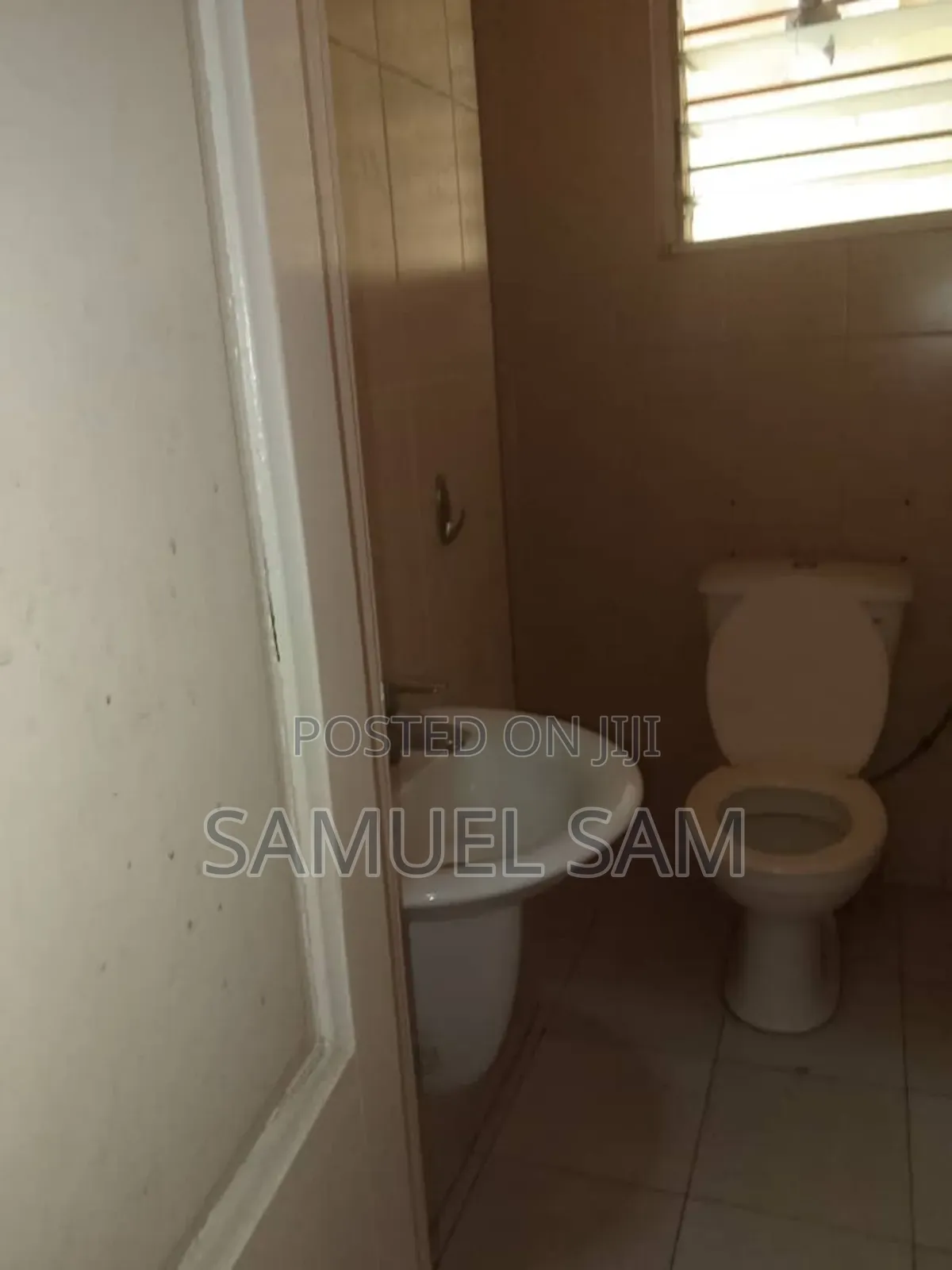 5bdrm House in Com.11, Tema Metropolitan for rent