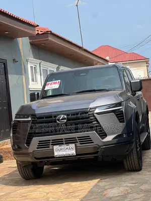 New Lexus GX 2025 Gray