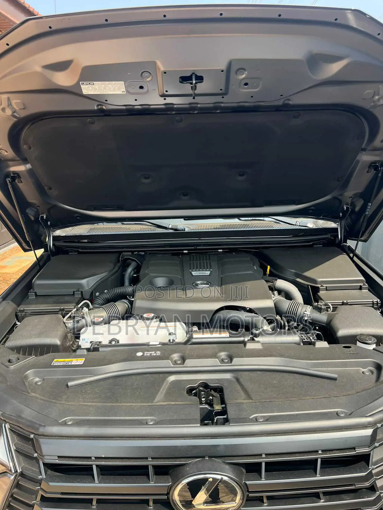 New Lexus GX 2025 Gray