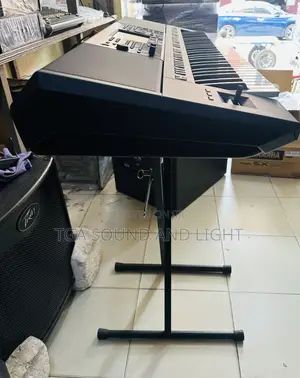 Yamaha Psr - Sx920 Digital Arranger Keyboard