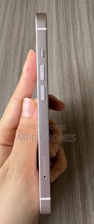 Apple iPhone 13 128 GB Pink