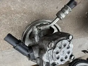 Honda Pilot 2005 Power Steering Motor.