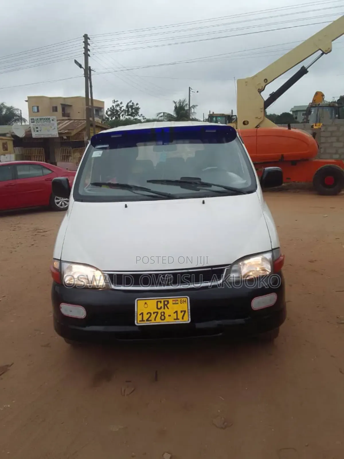 Toyota HiAce 2003 White