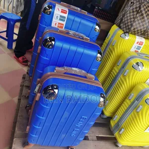 Travelling Suitcase (Original Brand)