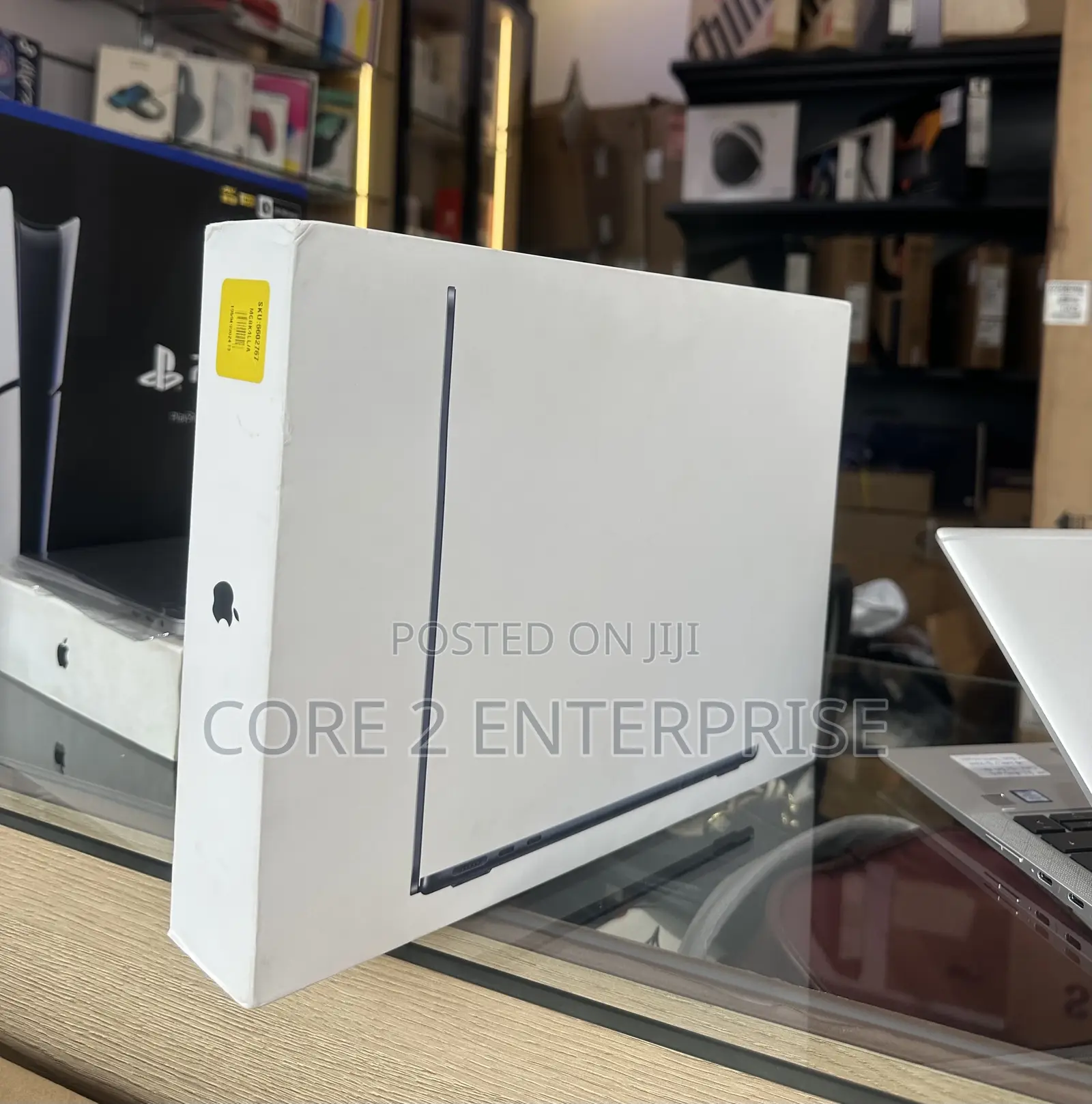 New Laptop Apple MacBook Air 16GB Apple M3 SSD 256GB