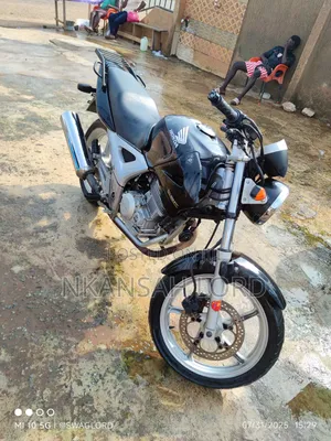 Honda CB 2018 Black
