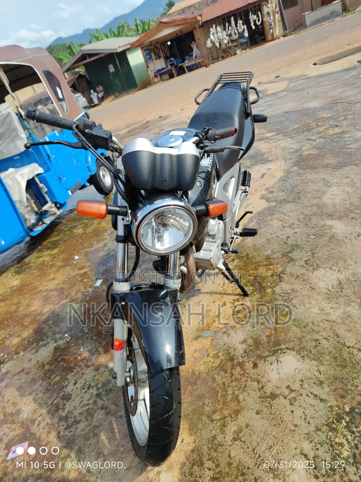 Honda CB 2018 Black