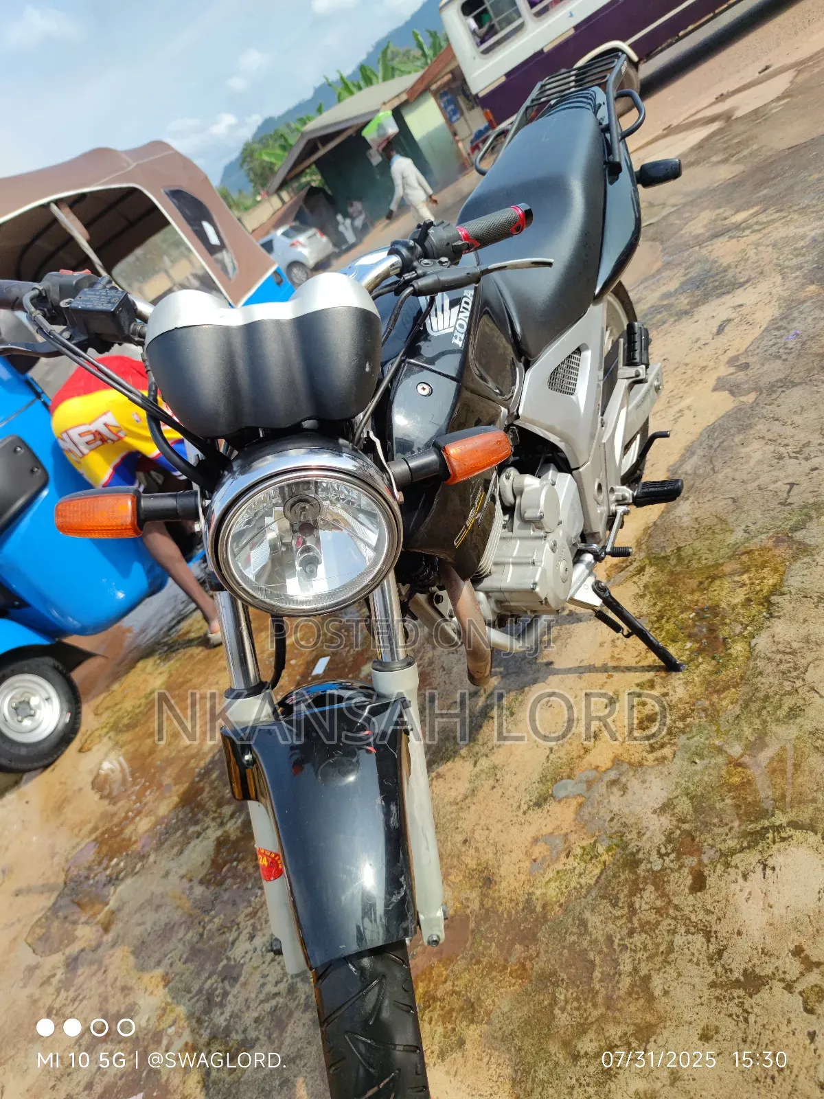 Honda CB 2018 Black
