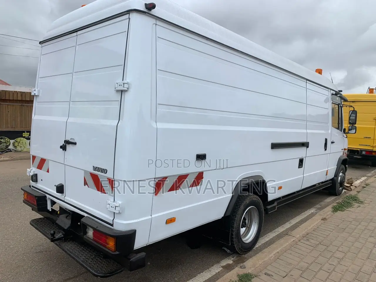 Mercedes-Benz T2 2003 White