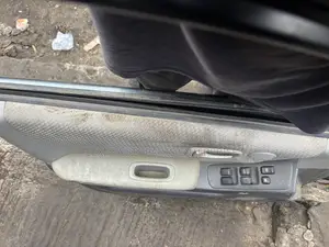 Toyota Highlander 2000,2002,2004,2006 Doors Available