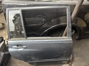 Toyota Highlander 2000,2002,2004,2006 Doors Available