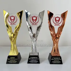 Classic Crystal Award